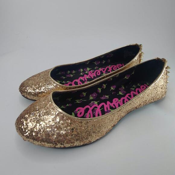Y2K Gold Betsy Johnson studded flats sz 7 - Picture 4 of 8